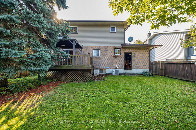 3 Applewood Cres  Scugog, L9L 1G7 | Image 25