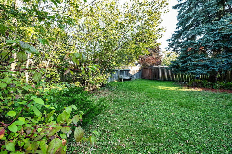 3 Applewood Cres  Scugog, L9L 1G7 | Image 26