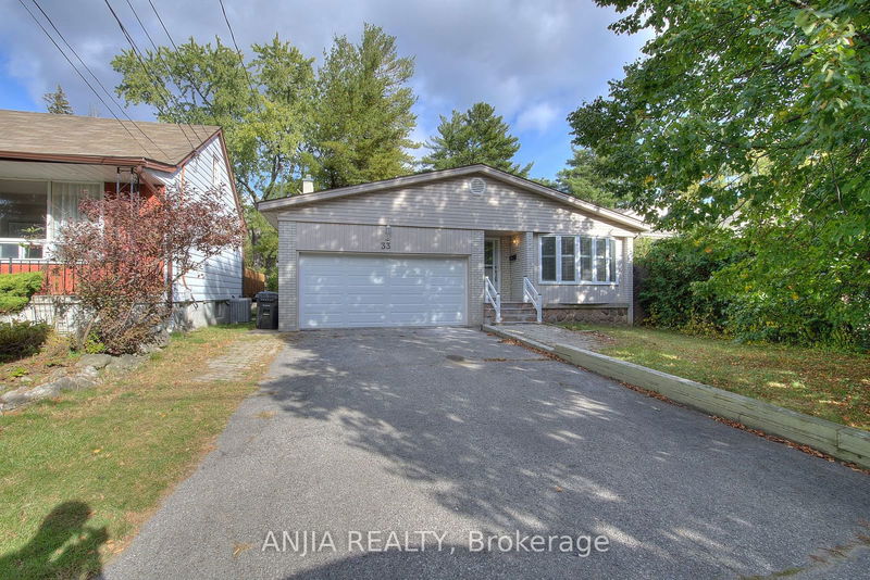 33 Conlins Rd  Toronto, M1C 1C2 | Image 1