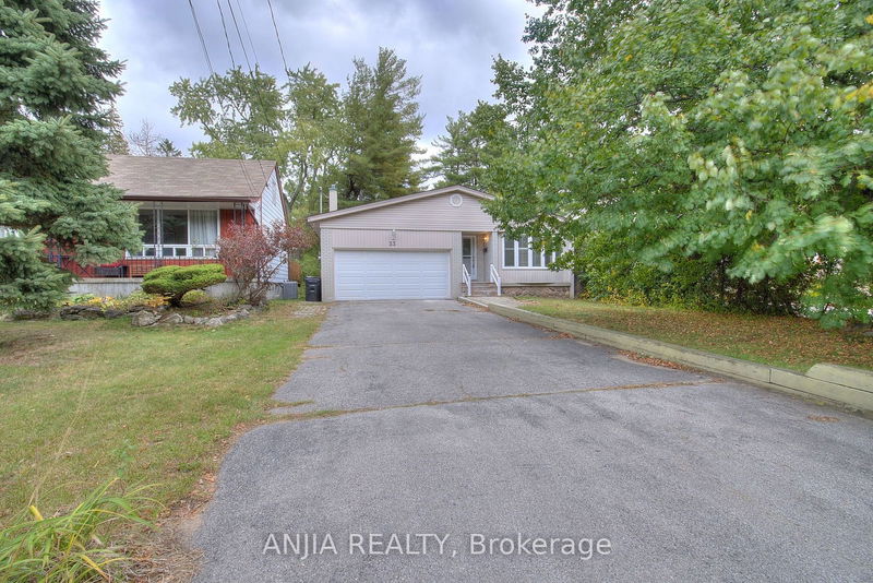 33 Conlins Rd  Toronto, M1C 1C2 | Image 2