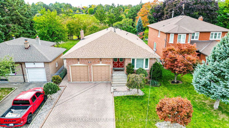 40 Aragon Ave  Toronto, M1T 1X7 | Image 1