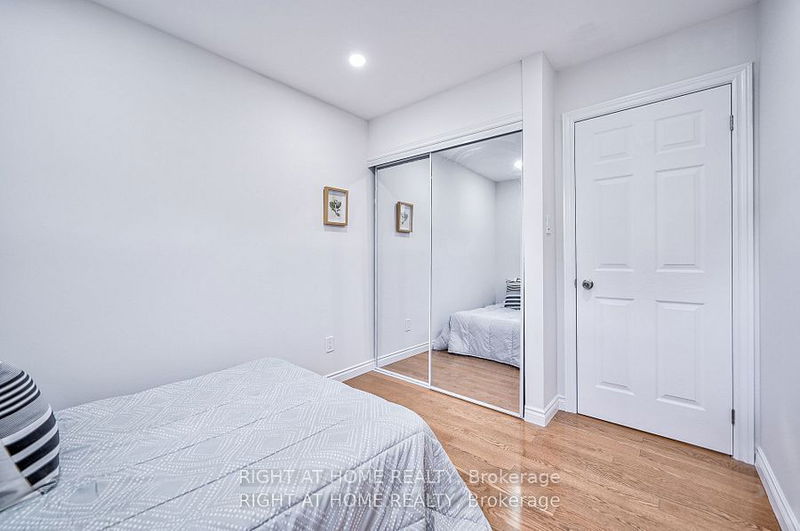  04 - 2075 Warden Ave  Toronto, M1T 3R1 | Image 18