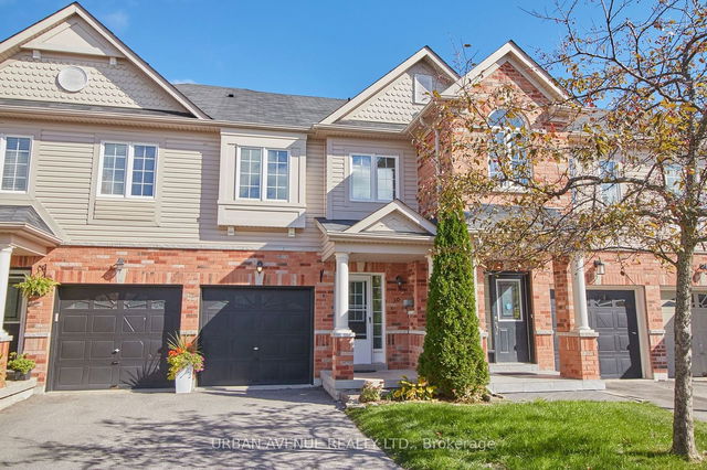 30 Lander Crescent