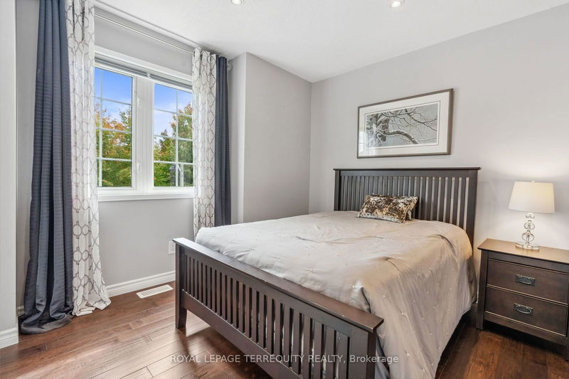 65 Chieftain St  Whitby, L1R 3C2 | Image 21