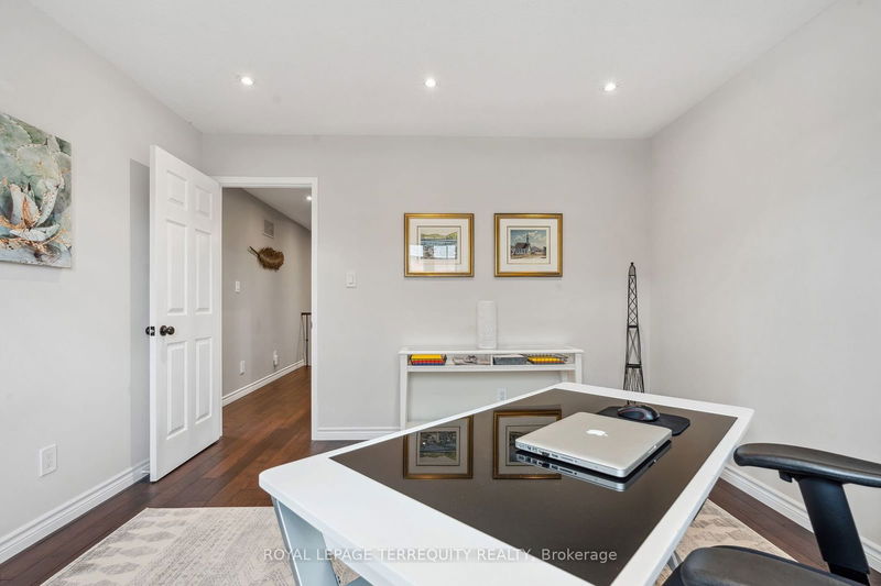 65 Chieftain St  Whitby, L1R 3C2 | Image 24