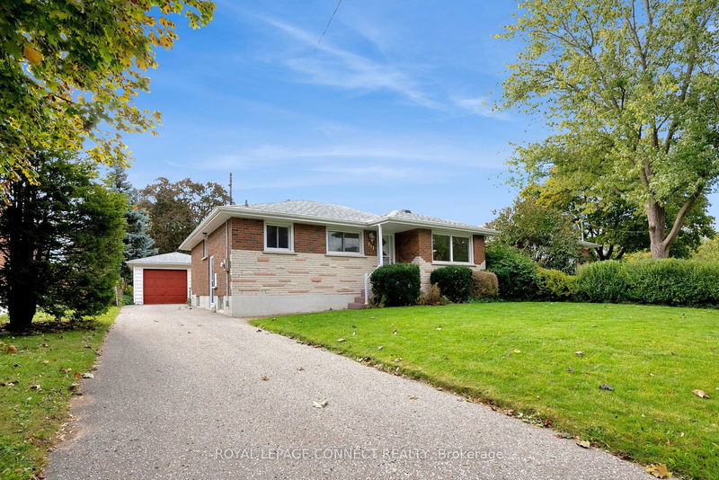 717 Eastbourne Ave  Oshawa, L1G 1P1 | Image 2