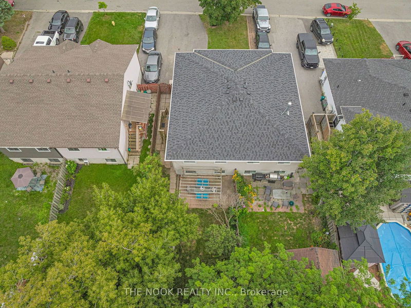 1288 Sunningdale Ave  Oshawa, L1H 8G7 | Image 36