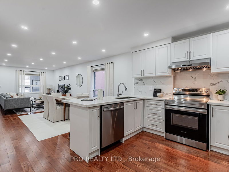 572 Coxwell Ave  Toronto, M4C 3B6 | Image 14