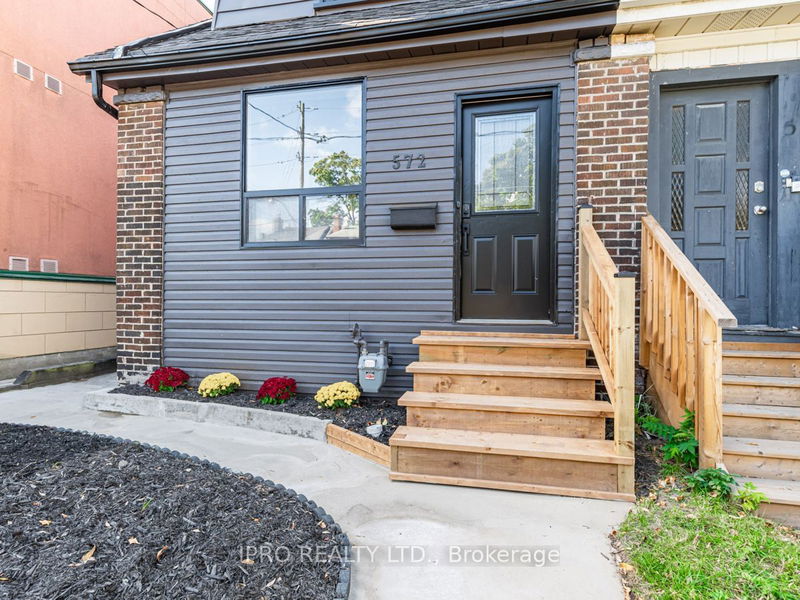 572 Coxwell Ave  Toronto, M4C 3B6 | Image 2