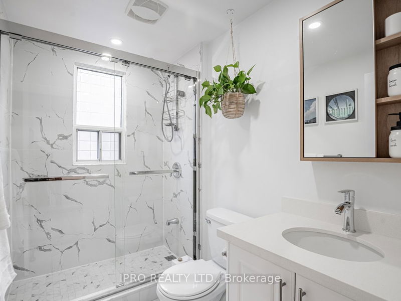 572 Coxwell Ave  Toronto, M4C 3B6 | Image 28