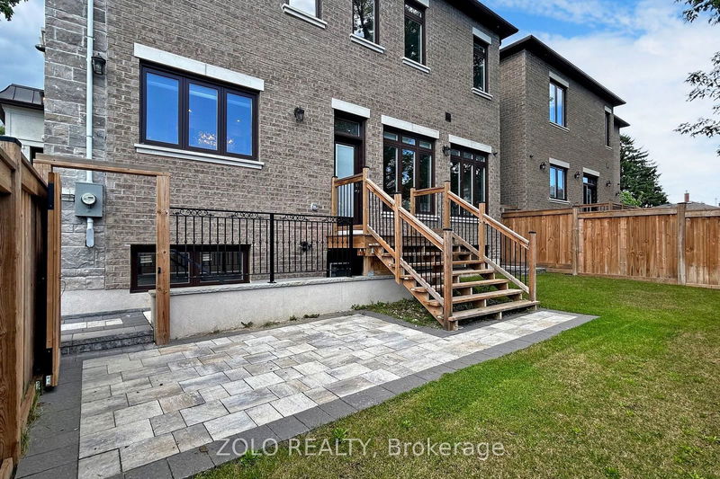 1 White Ave  Toronto, M1C 1P1 | Image 31