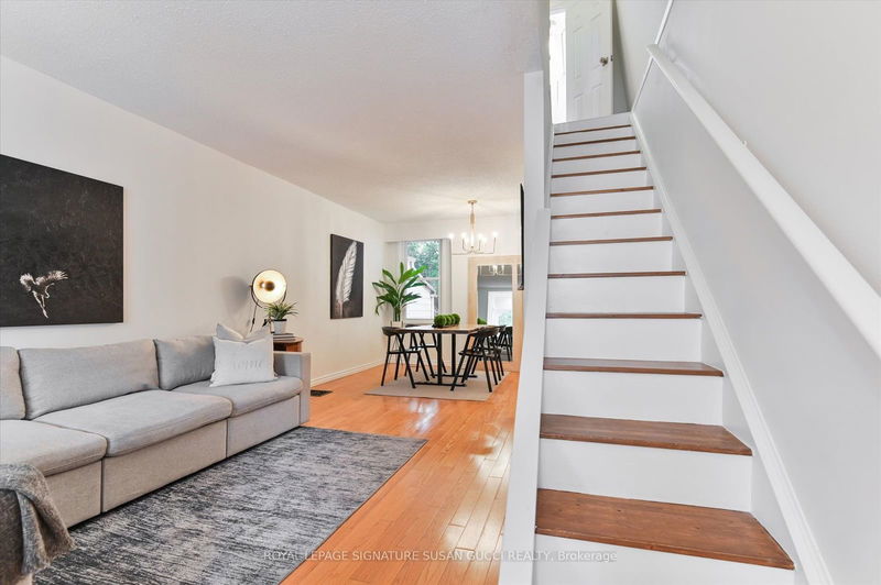 294 Cedarvale Ave  Toronto, M4C 4K4 | Image 16