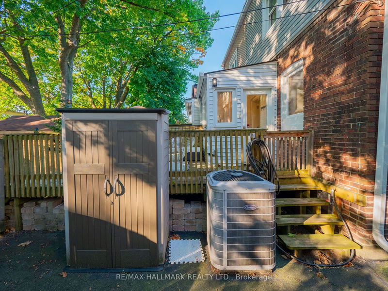 331 Springdale Blvd  Toronto, M4C 2A3 | Image 37