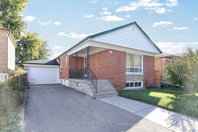 76 Courton Dr  Toronto, M1R 1K8 | Image 1