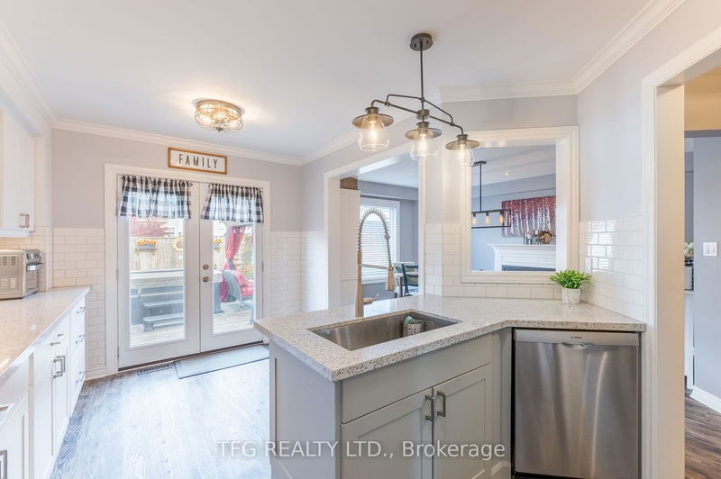 87 Havenwood Pl  Whitby, L1N 9V6 | Image 12