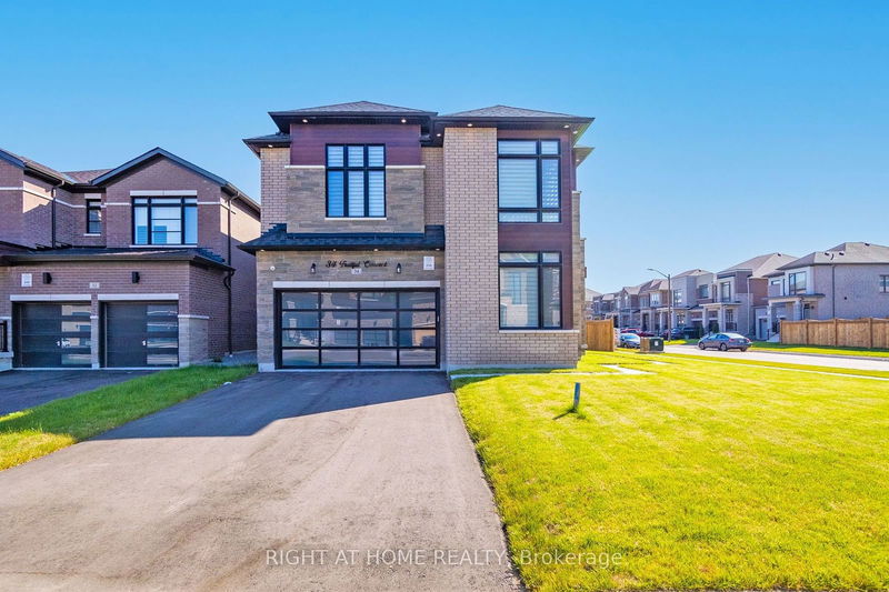 34 Fruitful Cres  Whitby, L1P 0N3 | Image 3