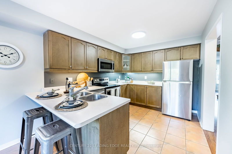 21 Hulley Cres  Ajax, L1S 7N3 | Image 10