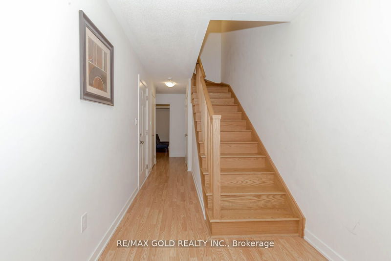 1318 Bradenton Path  Oshawa, L1K 1A9 | Image 5