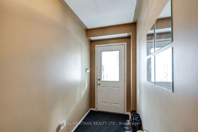 46 Spraggins Lane  Ajax, L1T 4H2 | Image 4