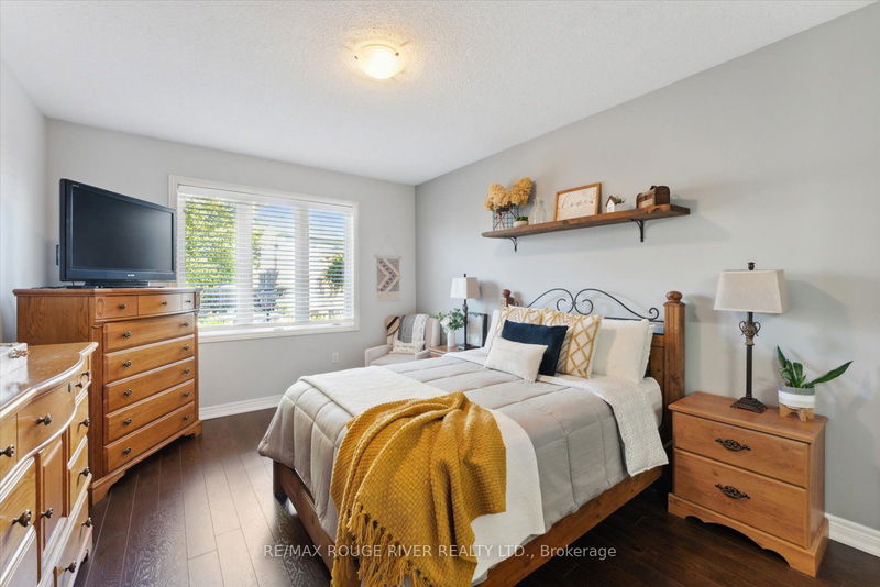 26 Flood Ave  Clarington, L1B 0C9 | Image 11