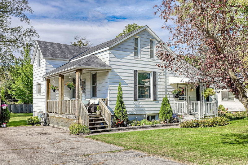 home for sale on 144 Hickory Street N