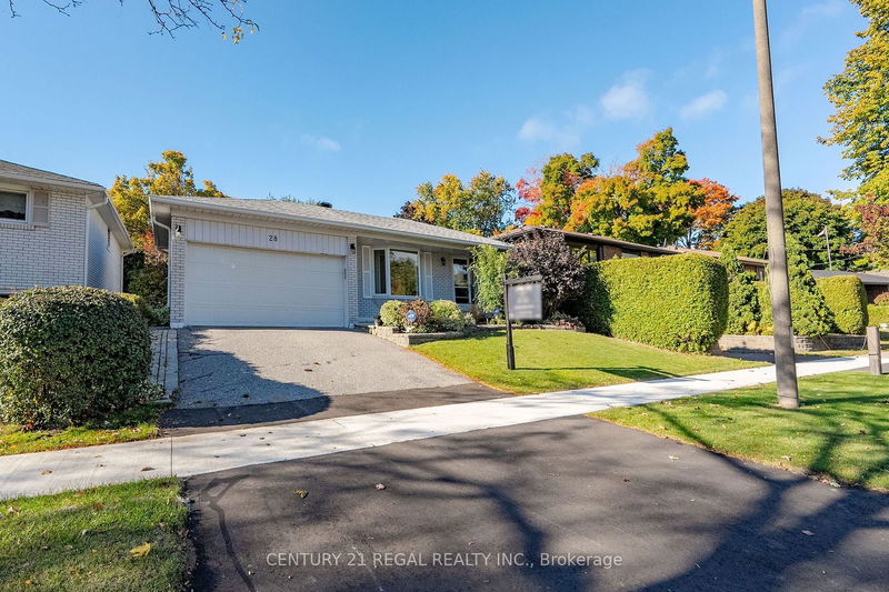 28 Wichey Rd  Toronto, M1C 2H6 | Image 1