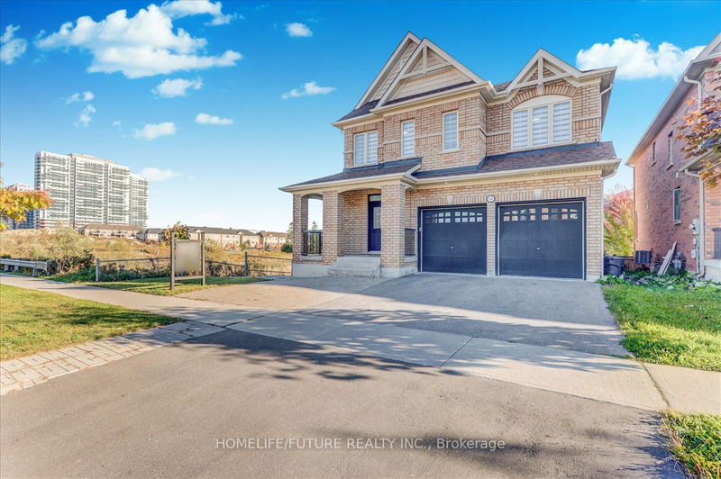 153 Windfields Farm Dr  Oshawa, L1L 0K2 | Image 2