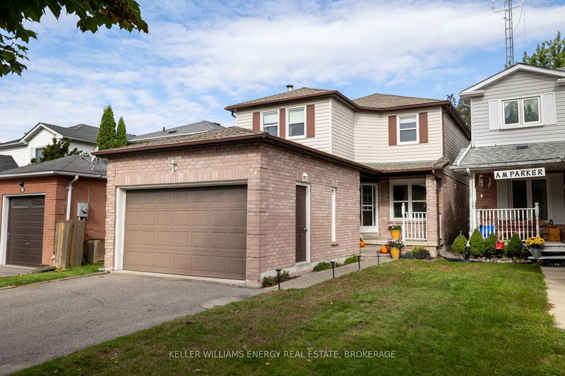 14 Flaxman Ave  Clarington, L1C 4S6 | Image 1