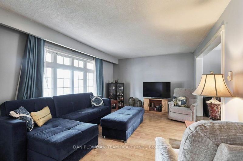 934 Central Park Blvd N Oshawa, L1G 6P2 | Image 5