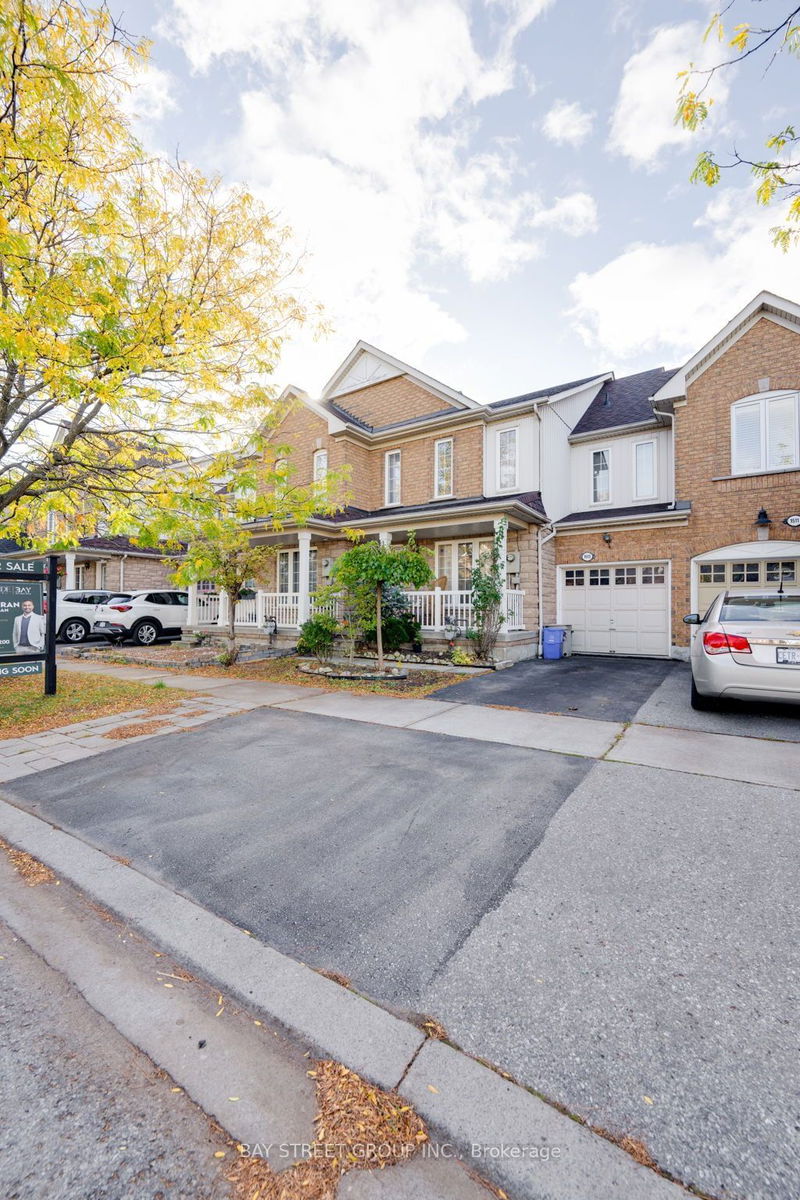 1513 Avonmore Sq  Pickering, L1V 7H2 | Image 3