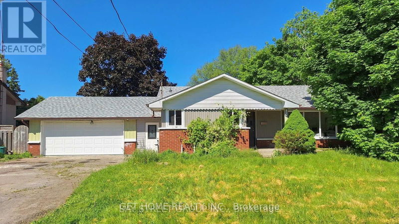 home for lease on Bsmt-182 Thickson Road N
