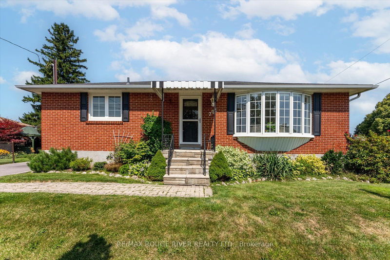 home for sale on 722 Gaspe Avenue