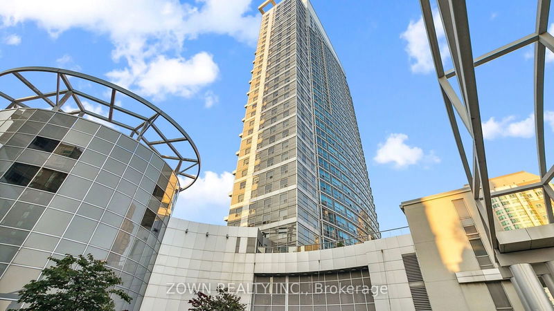 home for sale on 1903-38 Lee Centre Drive