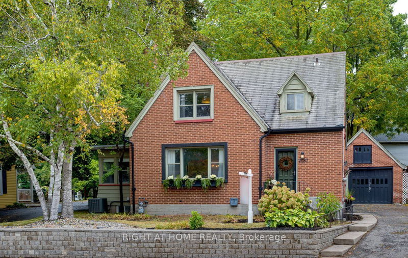 home for sale on 15187 Simcoe Street