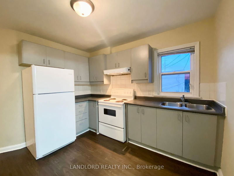 home for lease on 201-2A Thyra Avenue