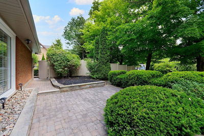 175 Bathgate Dr, Toronto - Centennial Scarborough image-0-2