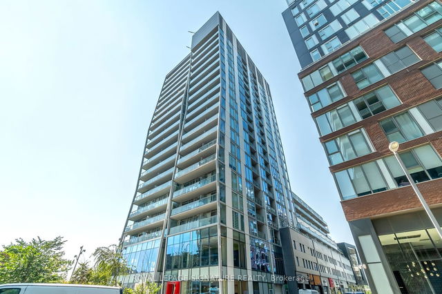 715 - 15 Baseball Place