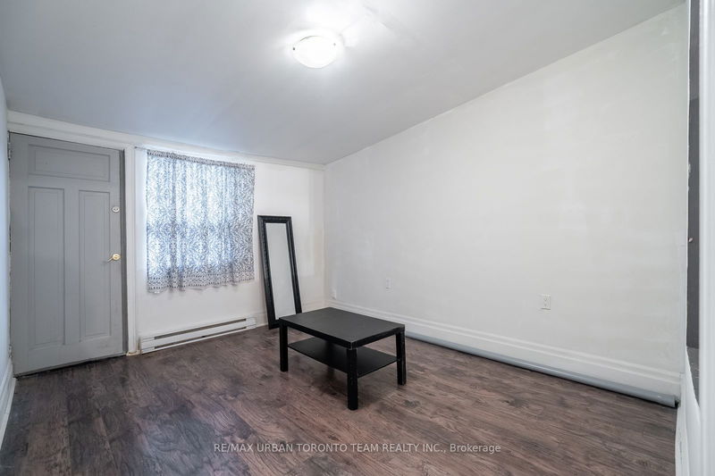 home for lease on Lower-115A Coxwell Avenue