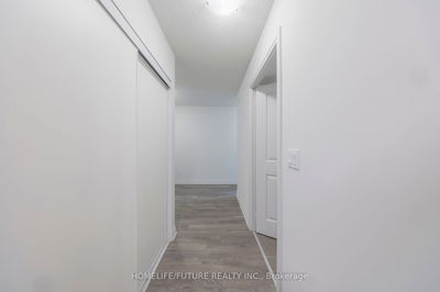 Unit 521 — 20 Meadowglen Pl, Toronto - Woburn image-0-3