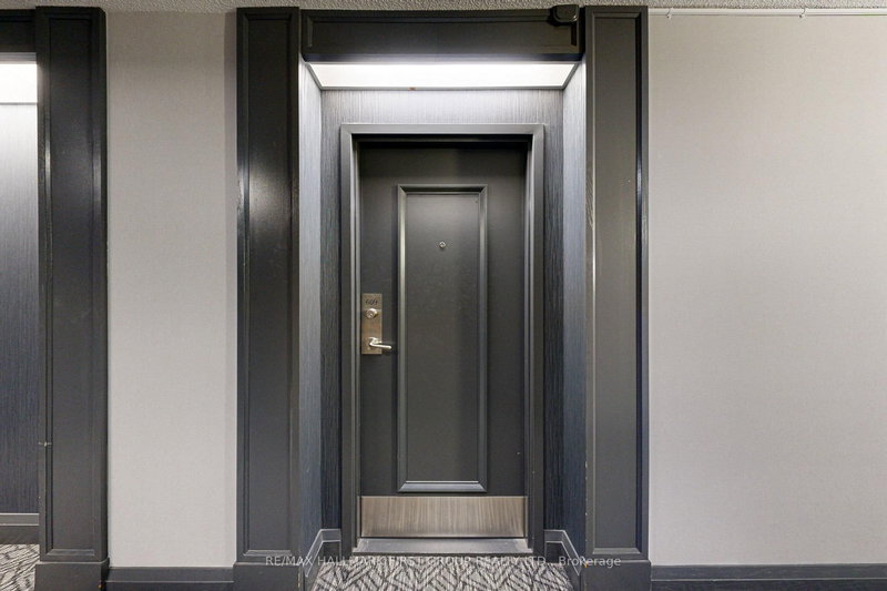 Room1