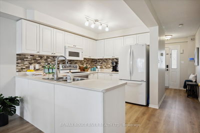 1727 Radcliffe Dr, Oshawa - Samac image-0-3
