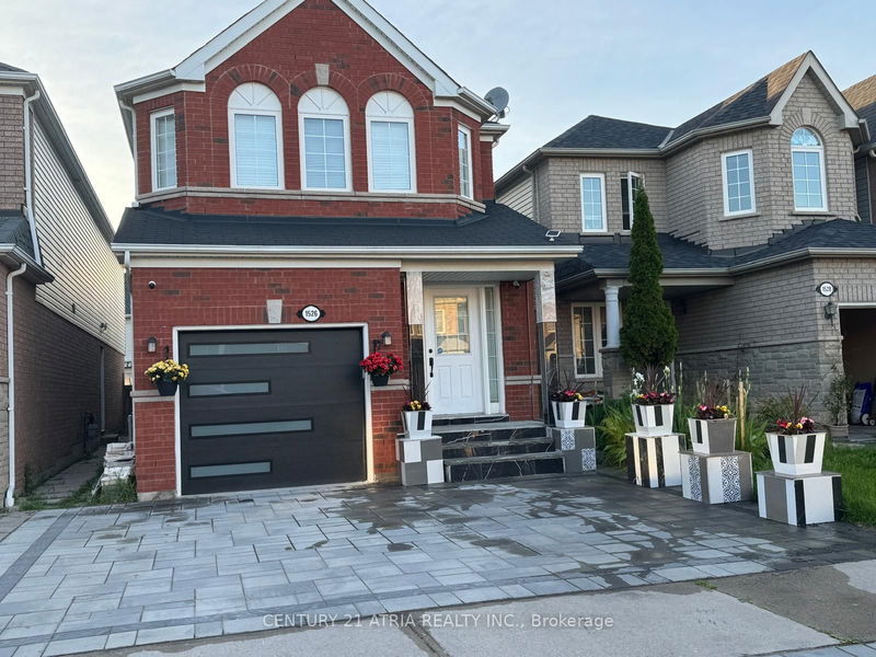 home for lease on 1526 Avonmore Square