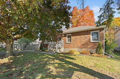 25 Duke St, Clarington - Bowmanville image-0-1