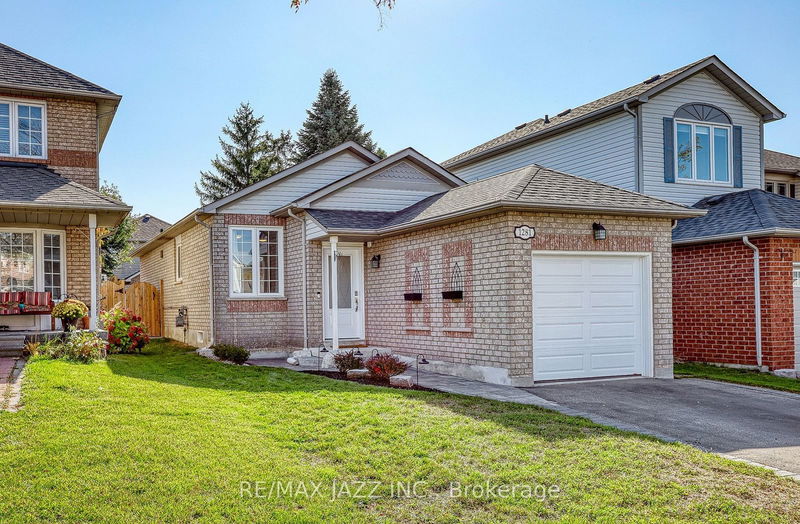 home for sale on 1281 Dartmoor Street