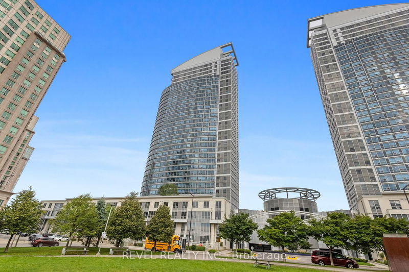 home for sale on 812-36 Lee Centre Drive