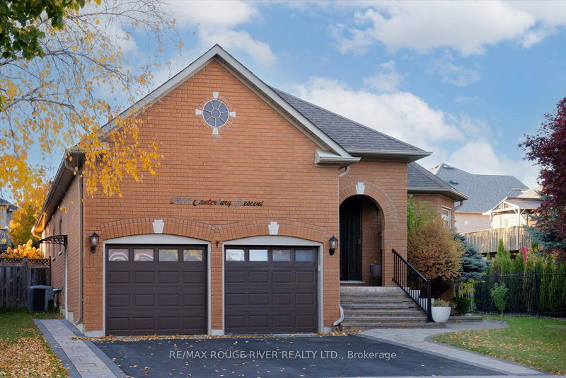 home for sale on 2360 Canterbury Crescent