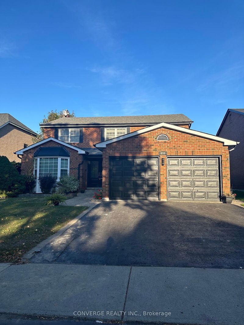 home for lease on 659 Weyburn Square