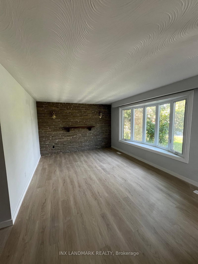 861 Florell Dr, Oshawa, L1H 6V9 | Image 3