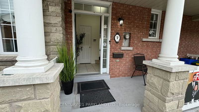 7 Torr Lane, Ajax - Central image-0-3