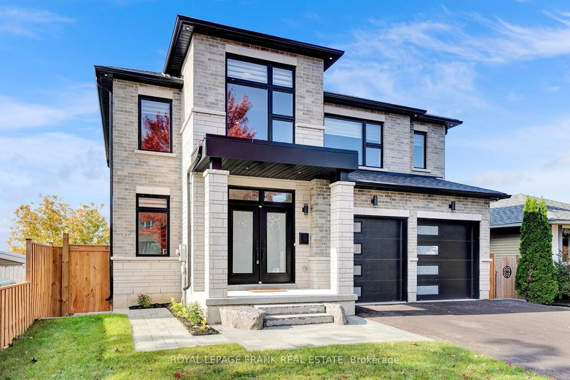home for sale on 628 Capilano Crescent